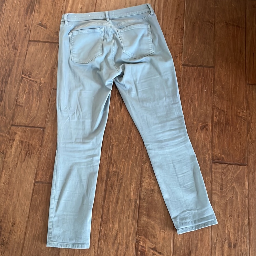 Loft light grey skinny crop size 4 jeans - Picture 3 of 6